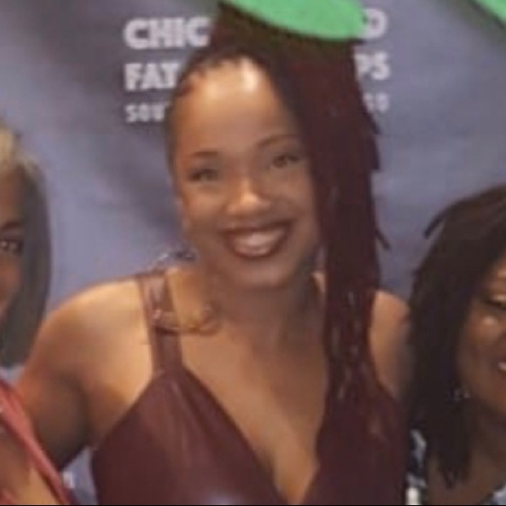 Meet your Posher, Andrea